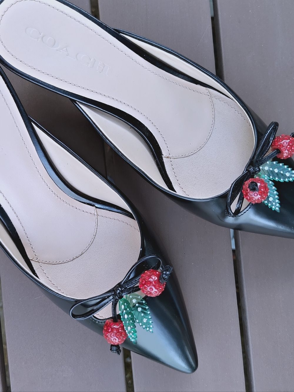 Coach Runway Leather Cherry Ornament Kitten Heel Mules - Size 7.5 - Picture 9 of 11